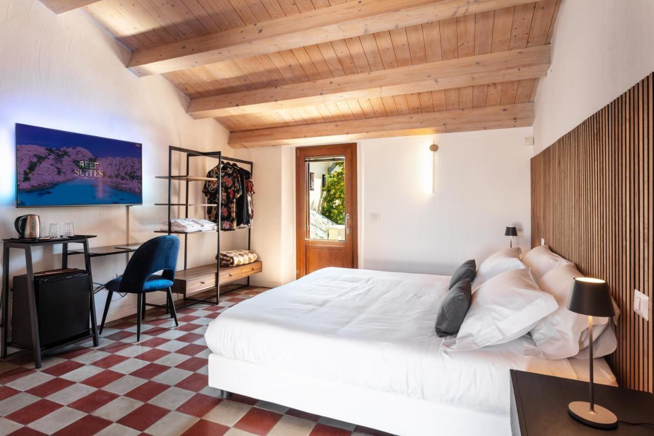 Reef Suites Olbia Kültér fotó